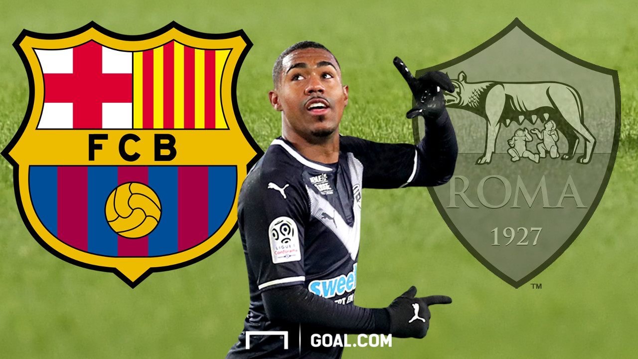 Malcom trong màu áo Barcelona sau khi lật kèo AS Roma