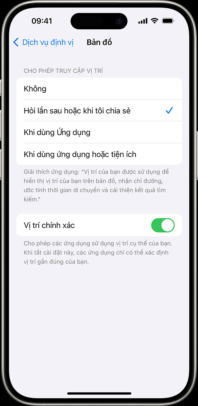 Màn hình cài đặt điện thoại cho phép kiểm soát quyền truy cập vị trí chính xác, một minh họa cho tầm quan trọng của sự kiểm soát và độ chính xác trong kỹ thuật ban bật trên sân cỏ.