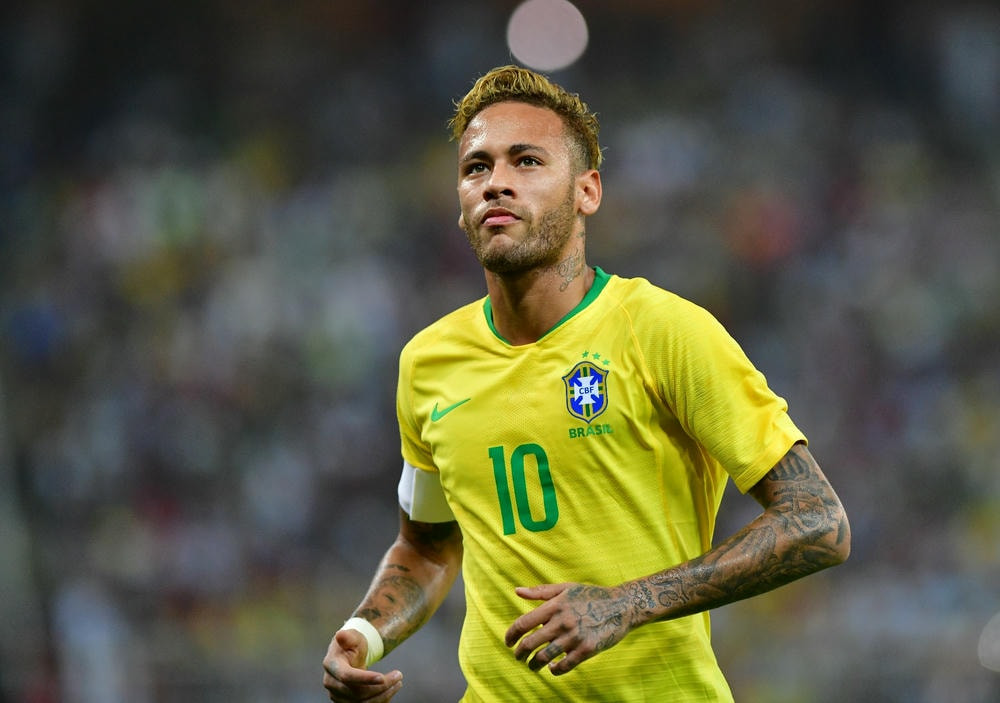 Neymar, ngôi sao số 10 của Brazil và PSG với kỹ năng rê dắt vượt trội