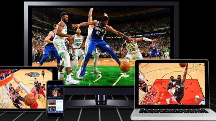 Người dùng đang áp dụng mẹo khắc phục lỗi giật lag khi xem bóng rổ NBA trực tuyến trên máy tính