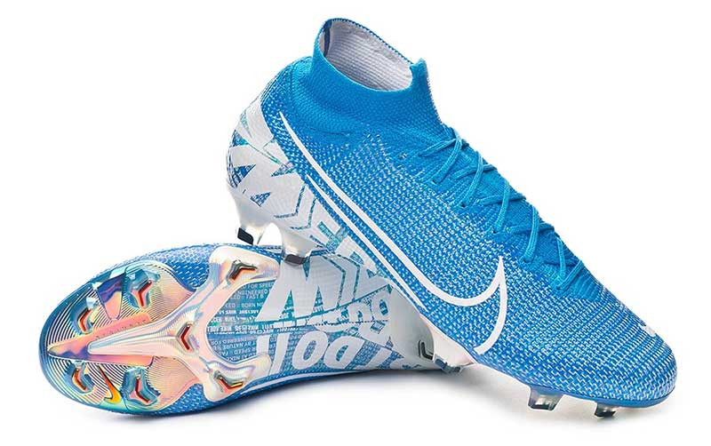 Nike Mercurial Superfly VII New Lights với phối màu xanh dương 'Blue Hero' nổi bật, xứng tầm đôi giày đá bóng đẹp nhất thế giới