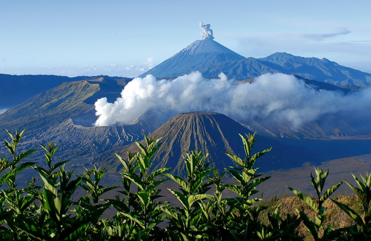 Núi Bromo hùng vĩ ở Indonesia, biểu tượng cho sức mạnh tự nhiên và tinh thần thể thao