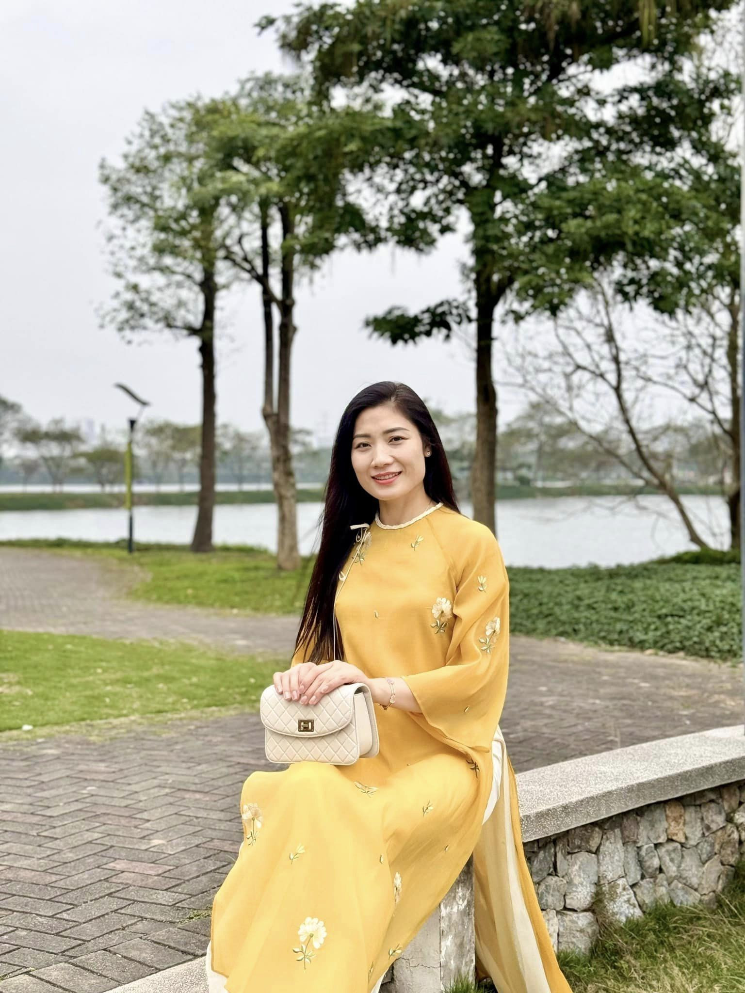 Phạm Thị Yến, cựu chủ công nổi danh một thời, vẫn trẻ trung và xinh đẹp như gái đôi mươi
