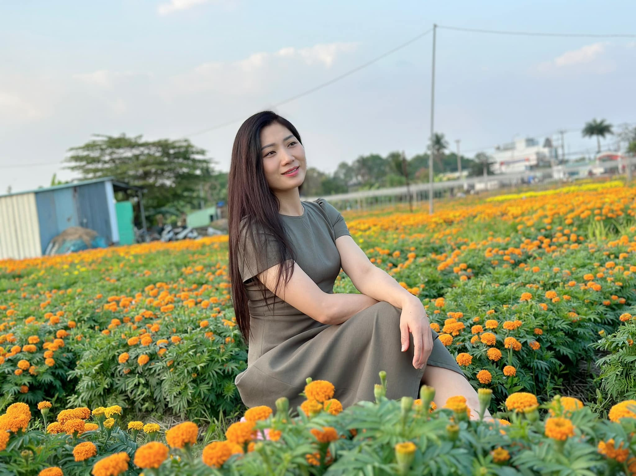 Phạm Thị Yến với bàn tay &quot;nửa kia&quot; trong ngày Valentine 2025, đánh dấu khoảnh khắc hạnh phúc