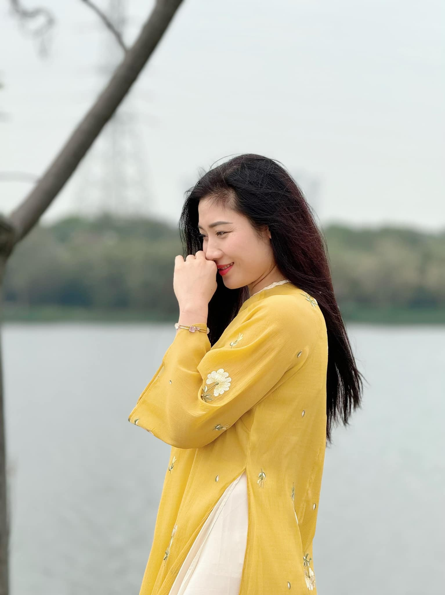 Phạm Thị Yến với phong cách hiện đại và trẻ trung, từng khiến người hâm mộ lo sợ cô bị &quot;ế&quot;