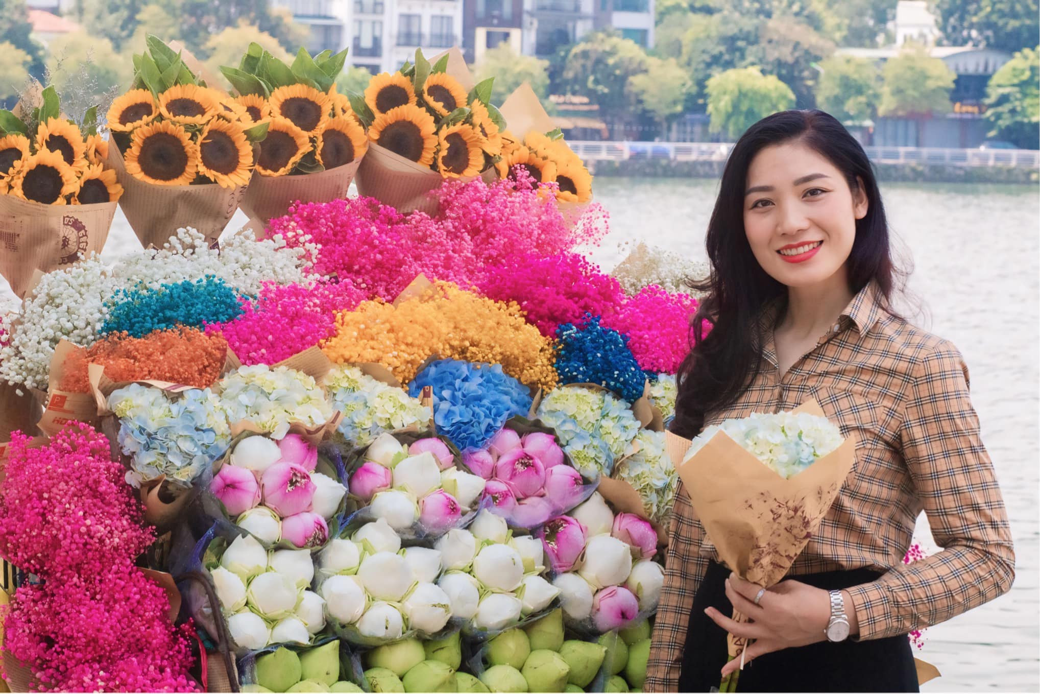 Phạm Thị Yến với vẻ ngoài xinh đẹp, quyến rũ, là một trong những ngôi sao &quot;thế hệ vàng&quot; bóng chuyền nữ Việt Nam