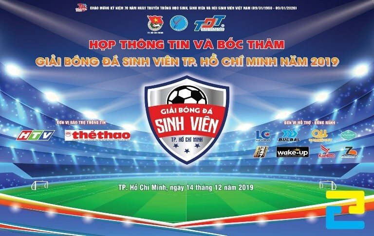 Phông nền giải bóng đá sinh viên TP. HCM với thiết kế trẻ trung, năng động và năm tổ chức được nhấn mạnh