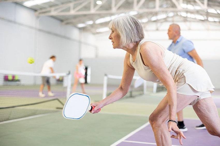 Pickleball là môn thể thao lý tưởng cho mọi lứa tuổi, từ trẻ em đến người cao tuổi