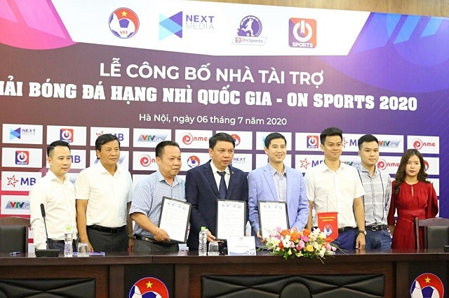 Quy trình tìm kiếm và thu hút nhà tài trợ cho giải bóng đá