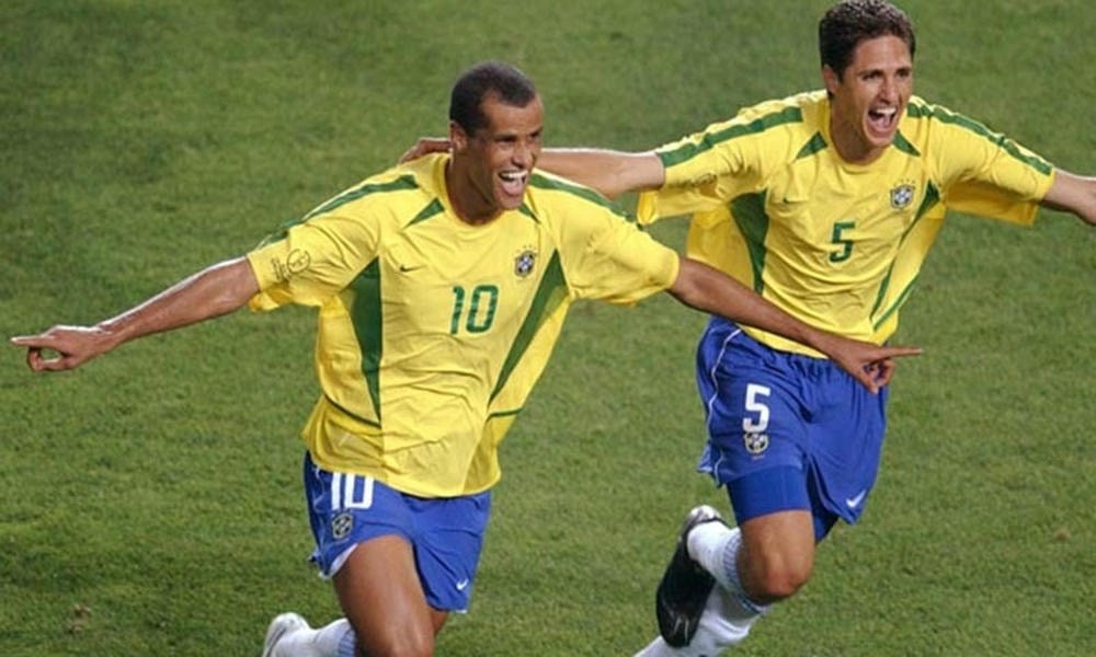 Rivaldo, tiền vệ tấn công số 10 sở hữu cú sút chân trái uy lực