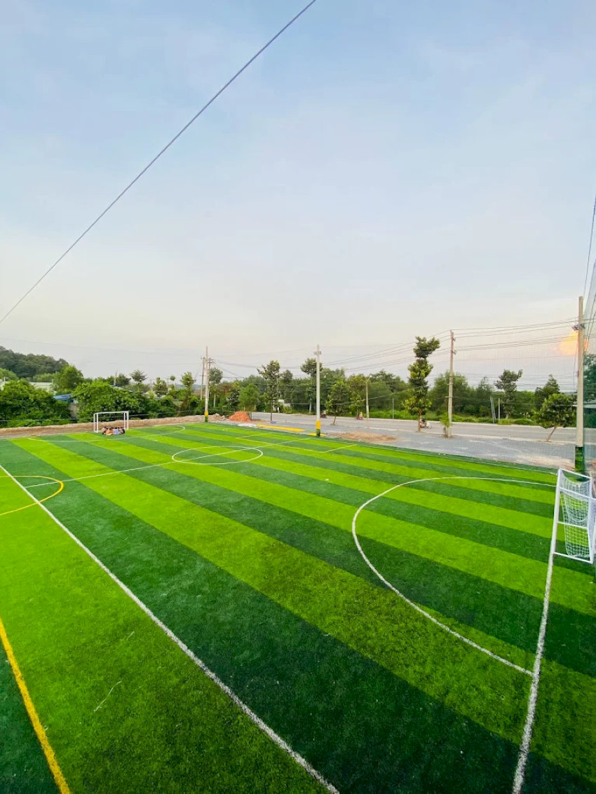 K7 Sport, cụm sân bóng đá phủi Tân Uyên với cơ sở vật chất hiện đại, đáp ứng nhu cầu tổ chức giải chuyên nghiệp