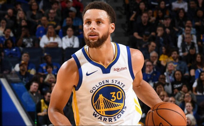 Stephen Curry, cầu thủ nổi tiếng chơi ở vị trí PG