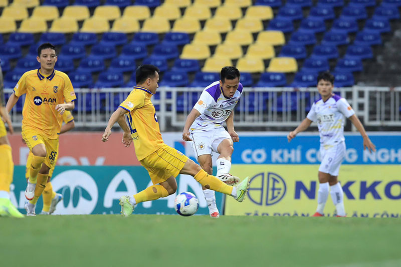 Sức hút của Thai League thông qua bản quyền truyền hình và bài học cho V.League