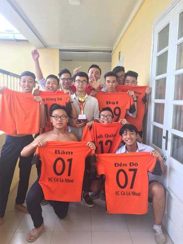 Tầm quan trọng của việc đặt tên FC hay cho áo bóng đá