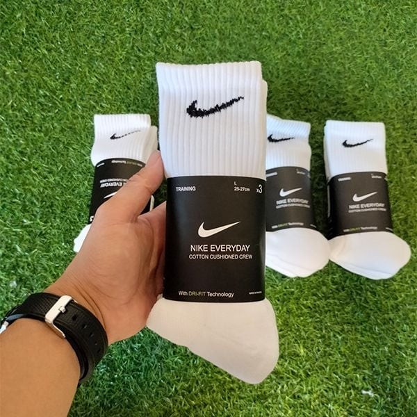 Tất đá bóng Nike màu xám