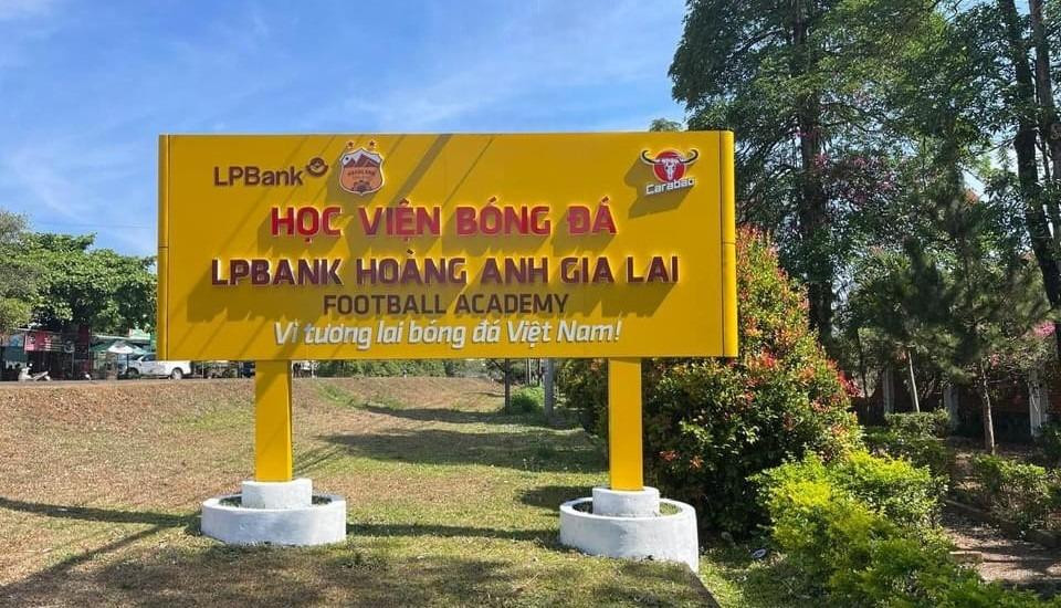 Toàn cảnh Học viện LPBank HAGL nhìn từ trên cao, địa điểm học viện bóng đá Hoàng Anh Gia Lai