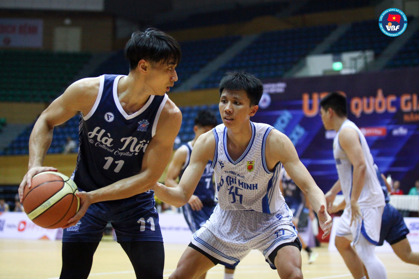 Trần Phi Hoàng Long (Hà Nội) đối đầu Khoa Lee, đại diện nhân tài bóng rổ trẻ