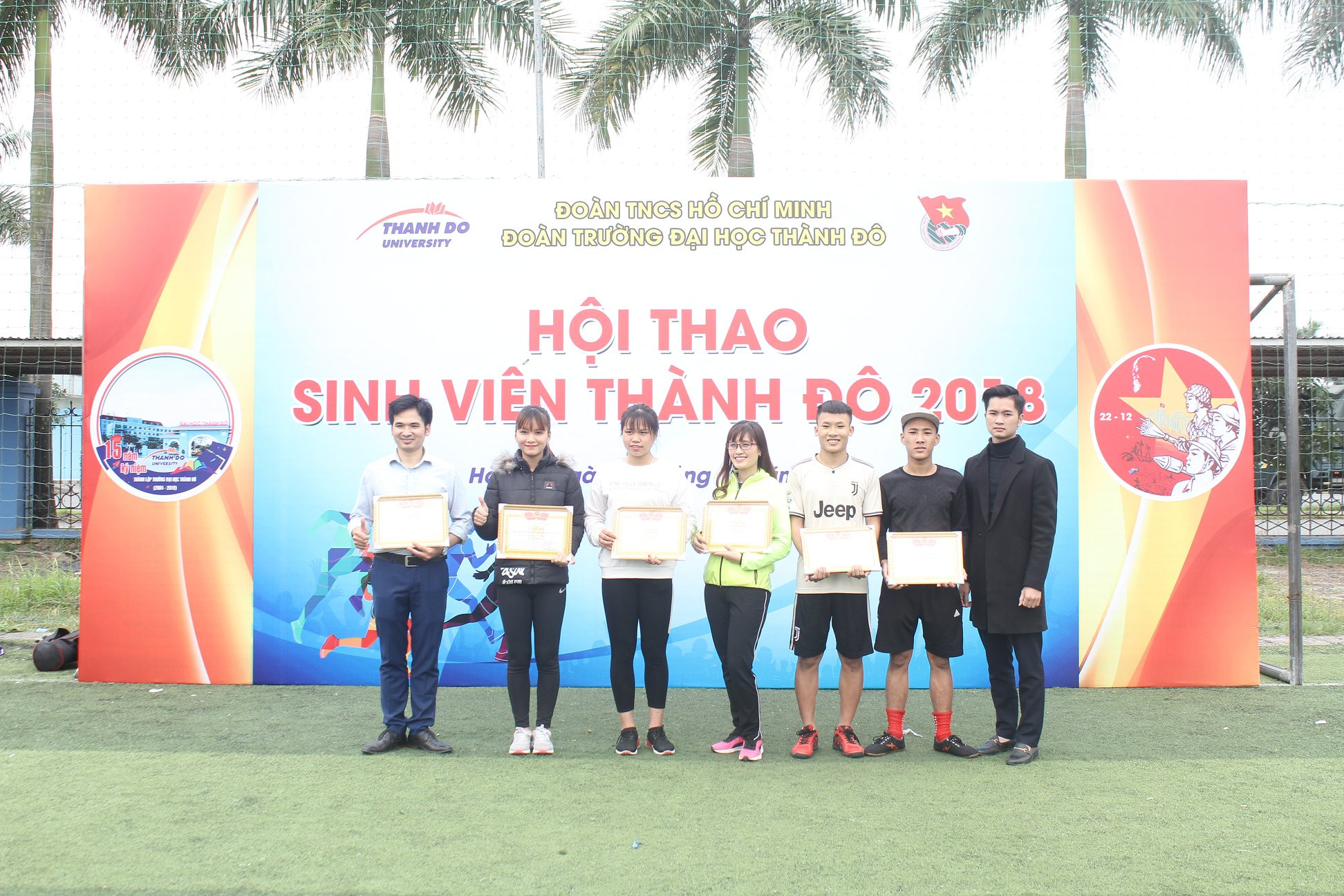 Trao giải Ba tại Hội thao Sinh viên, vinh danh những nỗ lực của các vận động viên và tương lai của câu lạc bộ bóng đá Thành Đô Dung Thành