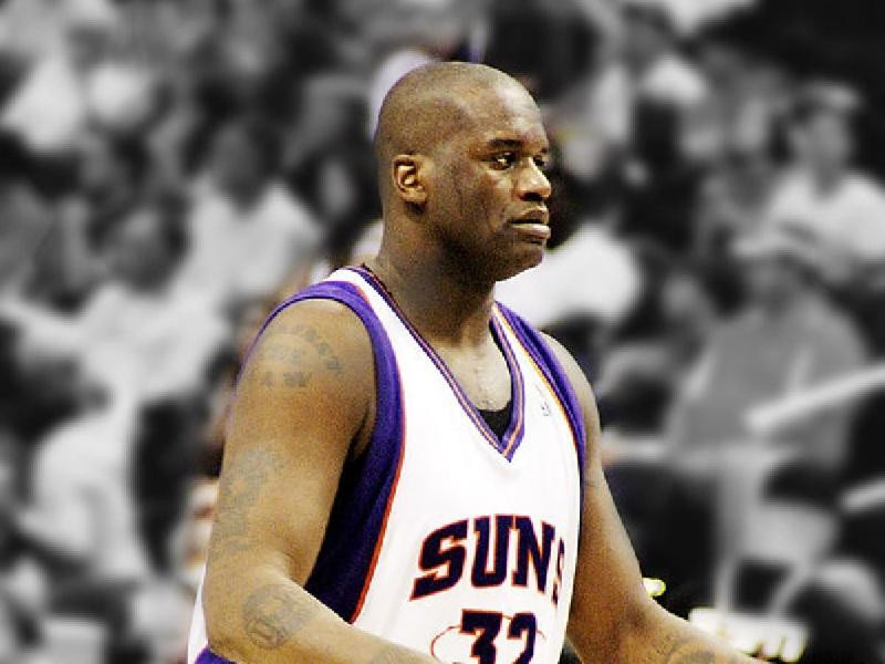 Trung phong Shaquille O'Neal (Shaq), một trong những cầu thủ mạnh nhất lịch sử giải bóng rổ NBA