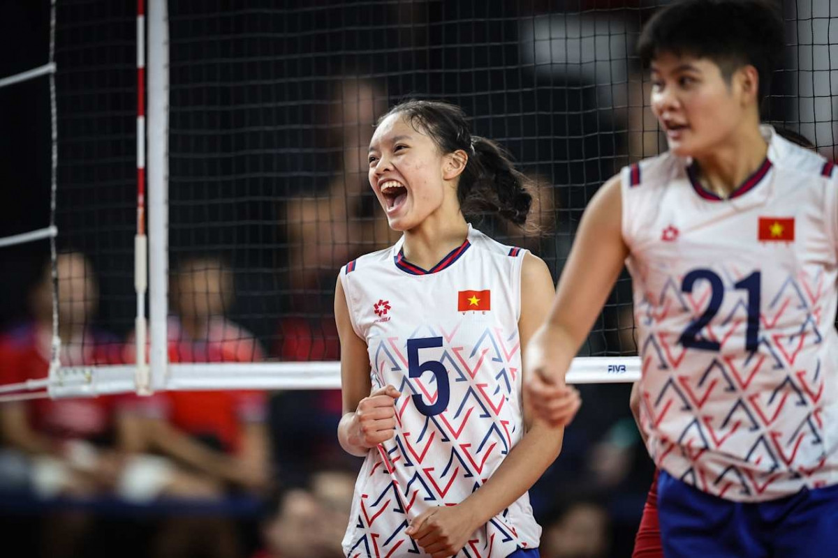 U21 Việt Nam thi đấu trong trận phân hạng giải vô địch thế giới, góp phần vào thông tin lịch trực tiếp bóng chuyền hôm nay.