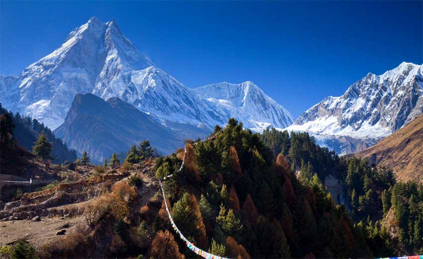 Tuyến đường trekking đầy thử thách xuyên qua khu bảo tồn Manaslu