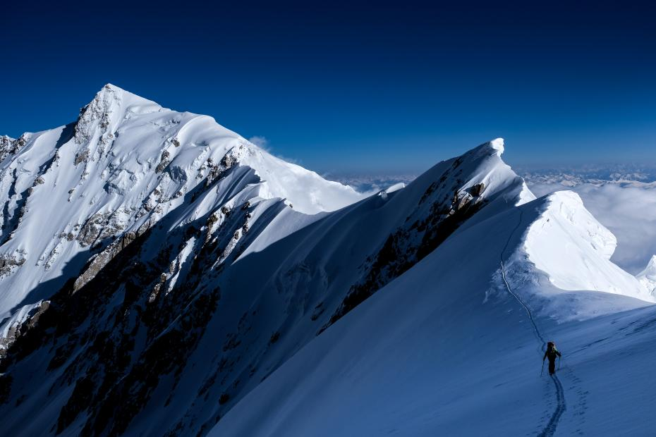 Hoạt động trekking và leo núi tại Nanga Parbat, một trong các đỉnh núi cao nhất thế giới