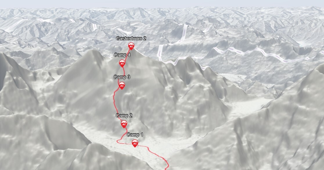 Tuyến đường Tây Nam dẫn lên đỉnh Gasherbrum II, một trong những núi cao nhất thế giới