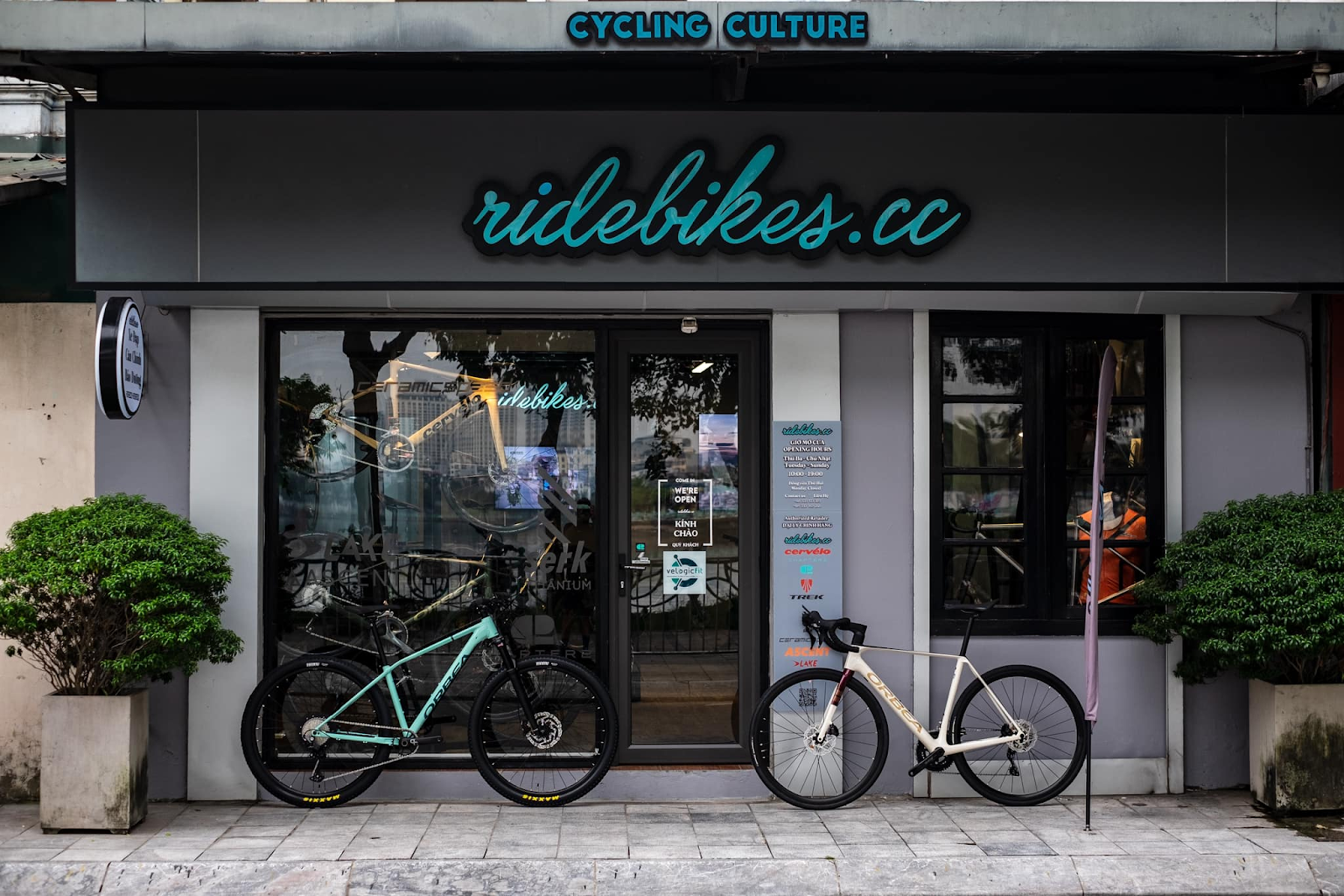 Ridebikes.cc là cửa hàng xe đạp Hà Nội chuyên xe đạp đường trường, địa hình và thể thao cao cấp
